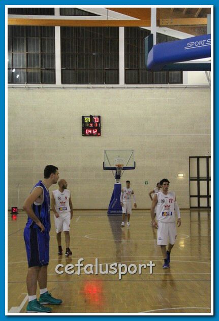 121223 Aquila 414_tn.jpg